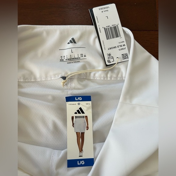 New Adidas Women's Solid Golf Skorts Skirt Shorts White Size large pockets - Picture 7 of 9